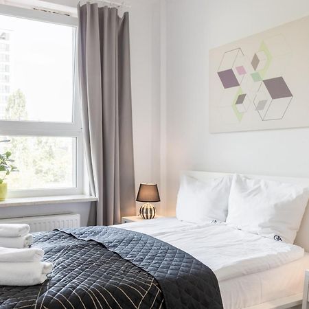 Urban Chic - Pereca - Rondo Onz - Luxury Warsaw Stays - 14 People Ngoại thất bức ảnh